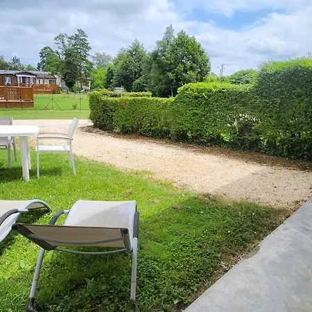 Holiday home Riverside Bungalow, Villereal *